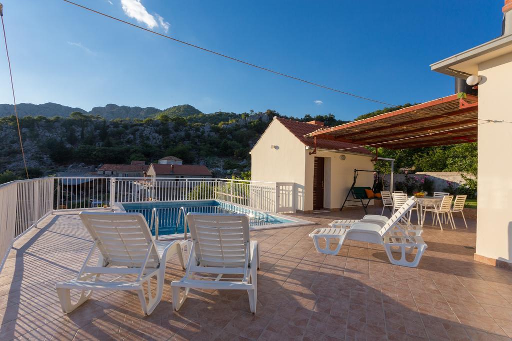 Holiday Home Urlovic Gruda 外观 照片