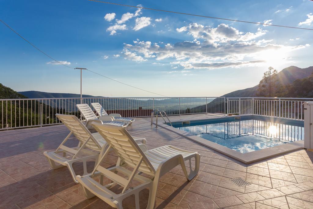 Holiday Home Urlovic Gruda 外观 照片
